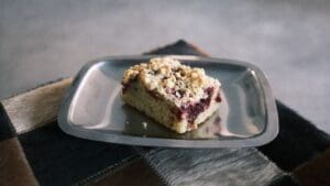 Tříbarevná buchta na plech: Nejlepší letní desert. Hotový ihned a chutná fantasticky