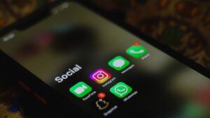 Tříletý král internetu, který zastínil i vlastního bratra. Jak Keyne Yamal bez jediného slova dobyl svět fotbalu a sociálních sítí